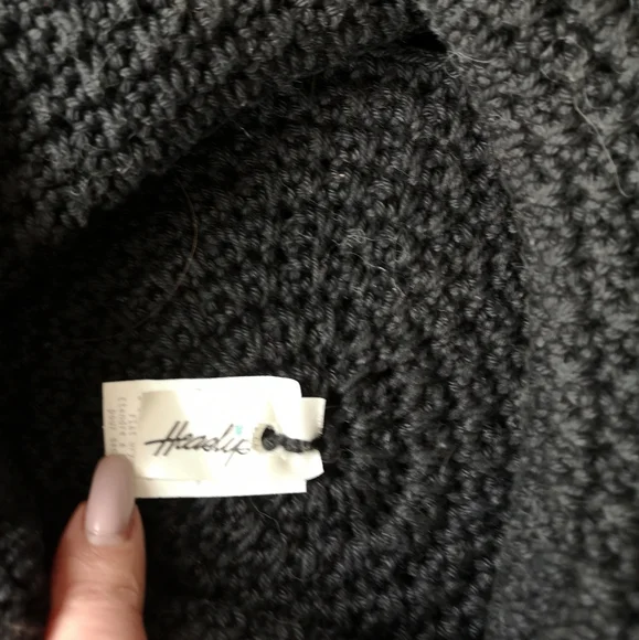 Bucket crochet hat - Picture 5 of 6